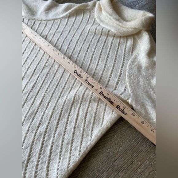 White/ ivory almost off white sweater - Picture 2 of 6